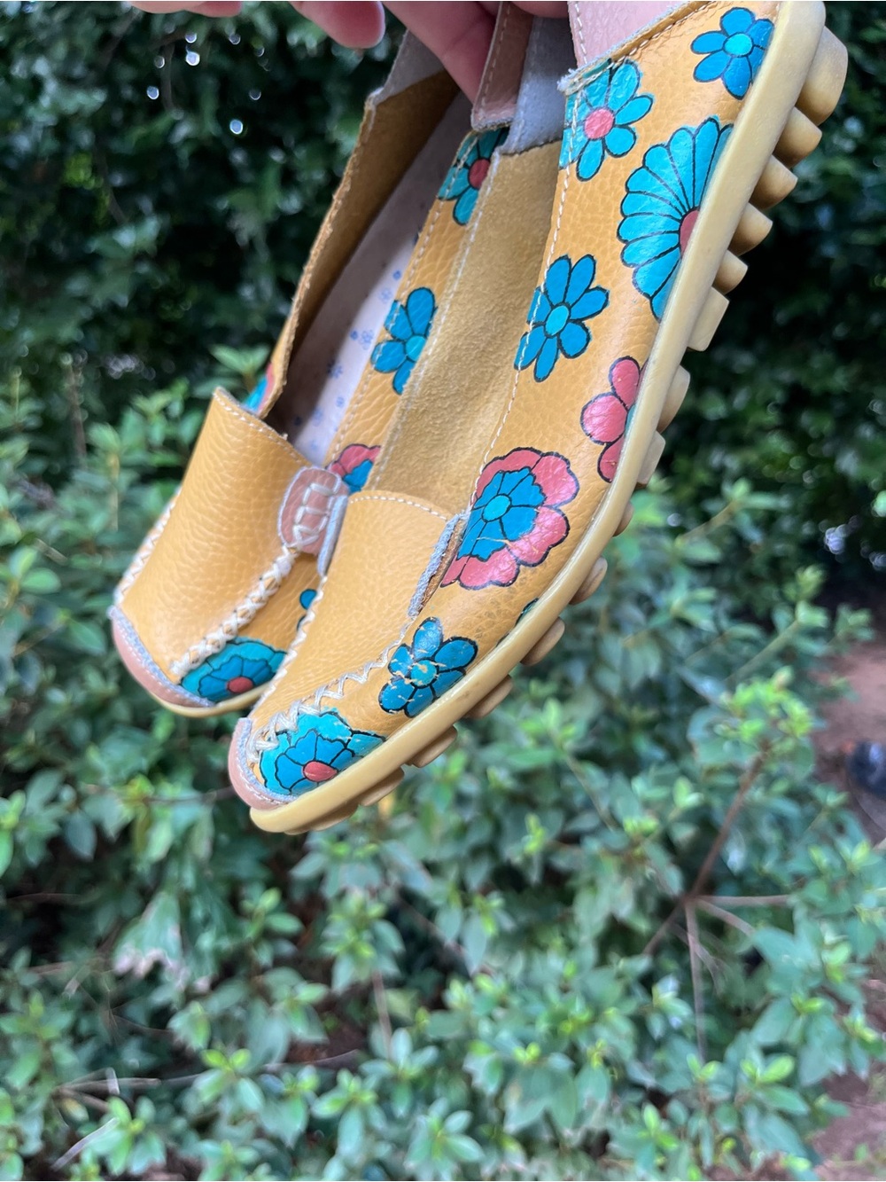 Socoft Brand Yellow Floral Slip-On Flats Summer Vacation Size 38/ 7-7.5